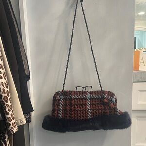 Chic Plaid Shoulder Bag with Black Fur Trim